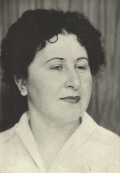 Файл:Marie Atmadjian3.png