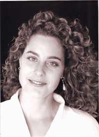 Lesli Erganyan3.jpg