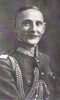 Амирович Каетан генерал.jpg