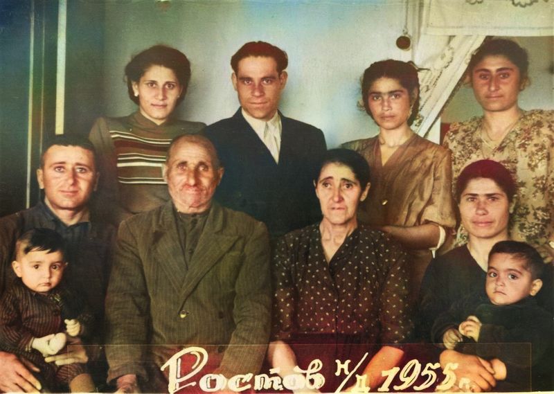 Файл:Семья Хбликян - 2.jpg