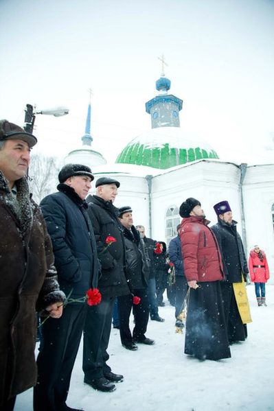 Файл:Открытие Хачкара. Сарапул (20.12.2015) 6.jpg