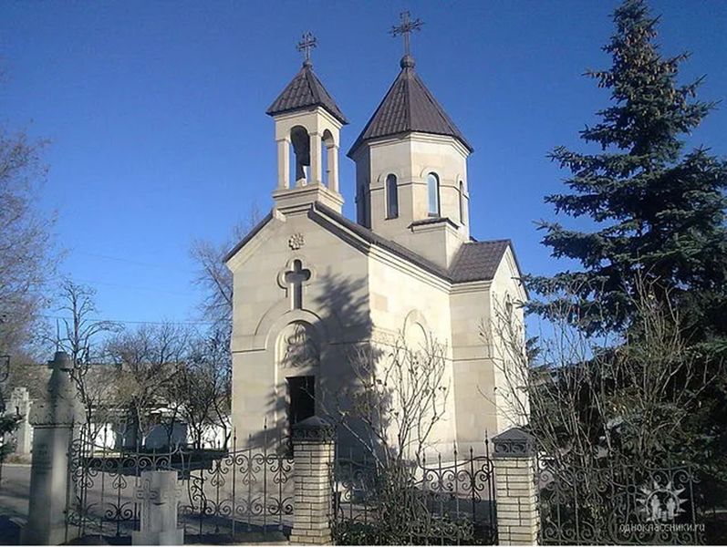 Файл:Церковь Сурб Хач (Макеевка) главная.jpg