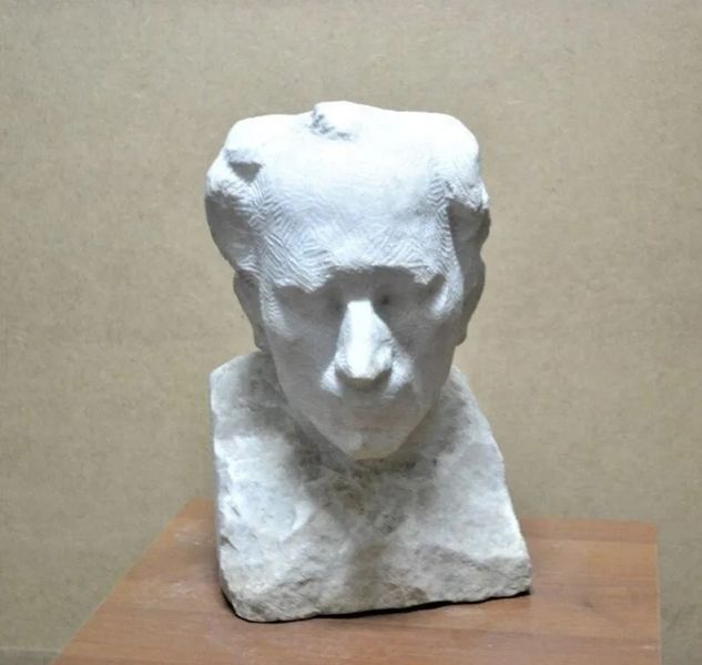 Файл:Шекоян А.А. бюст.jpg