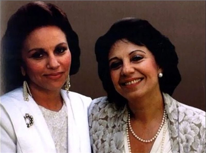 Файл:20 Rusana & Karina Lisitsian.jpg