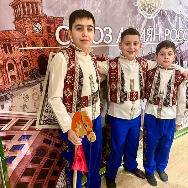 Файл:Арарат Сочи 3.jpg