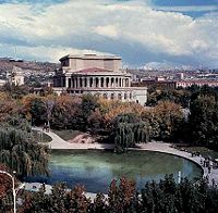 Государственного академического театра оперы и балета имени Спендиарова.jpg