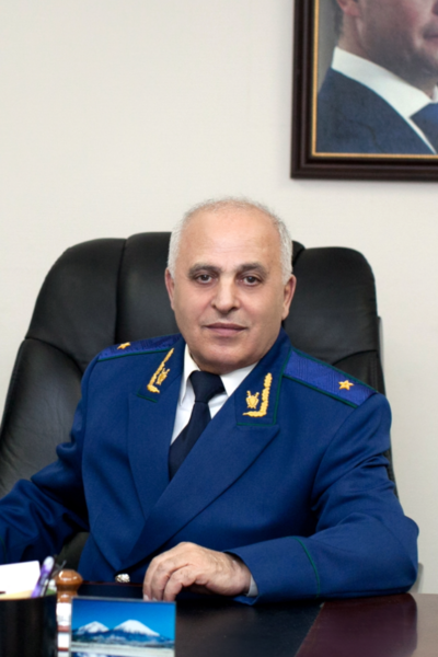Файл:Гарибян ПетросПортрет.PNG