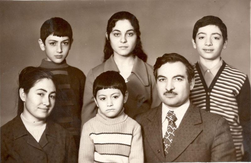 Файл:С родными..jpg