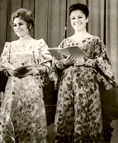 Файл:05 Rusanna & Karina Lisitsian.jpg