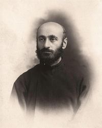 114Комитас.jpg
