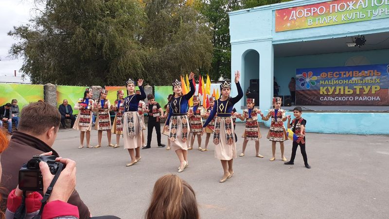 Файл:Национально-культурная автономия «Урарту» (Сальск) 28.09.2019-8.jpg