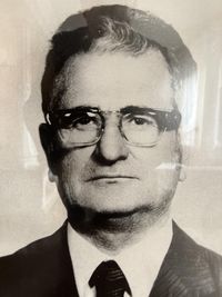 Чилингарян Сурен.jpg