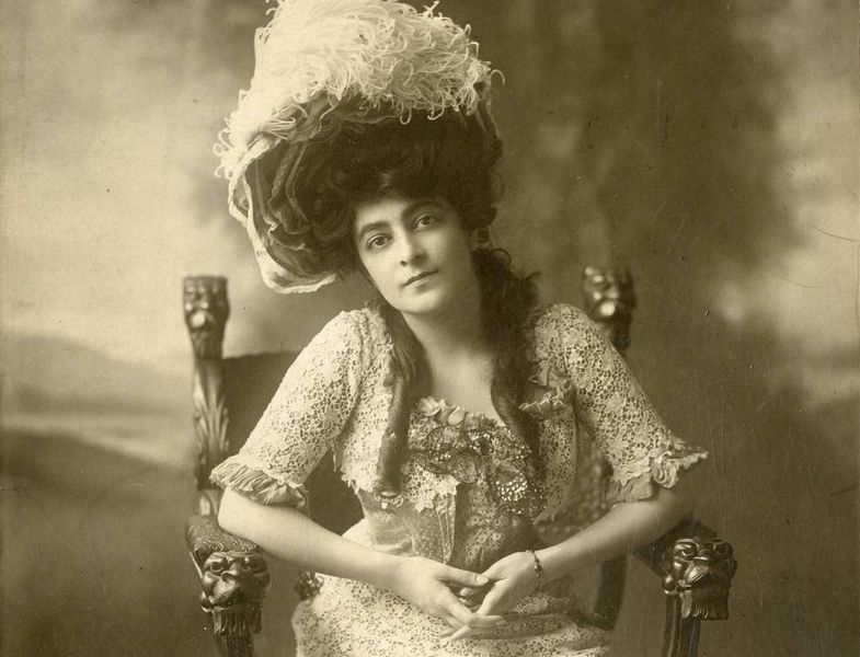 Файл:Flora Mangasarian1.jpg