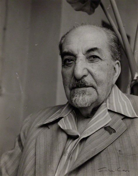 Файл:92Аветик Саакович Исаакян.jpg
