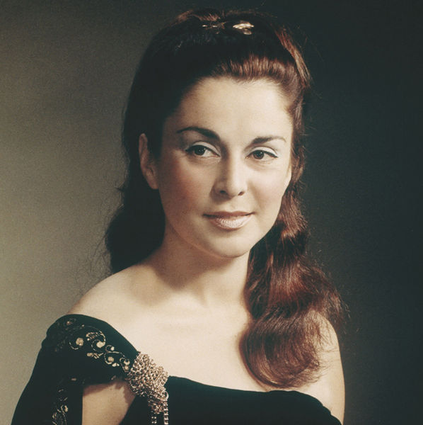Файл:ElviraOuzounian1.jpg