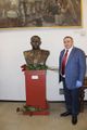 Бюст адмирала Исакова ГП 2.jpg