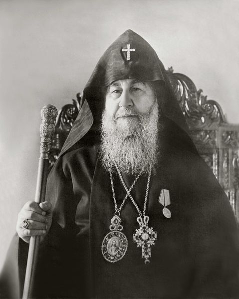 Файл:21.mshakvac Геворг VI Чорекчян.jpg