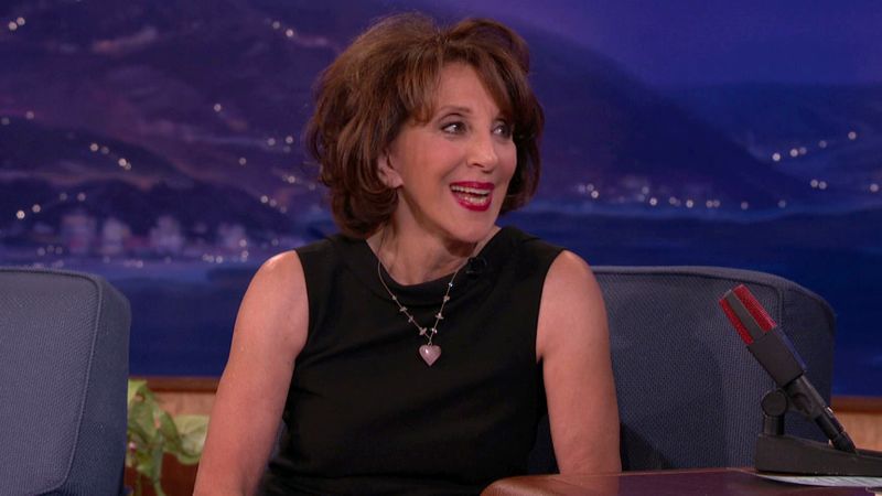 Файл:Andrea Martin11.jpg