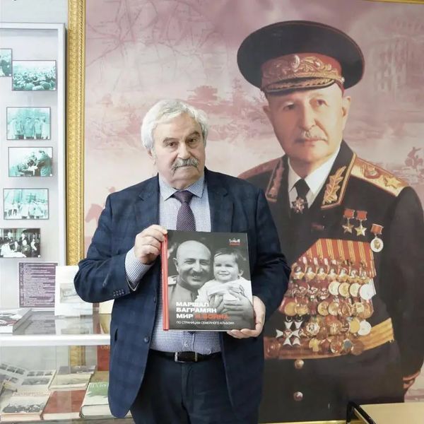 Файл:Баграмян Иван Сергеевич 1.jpg