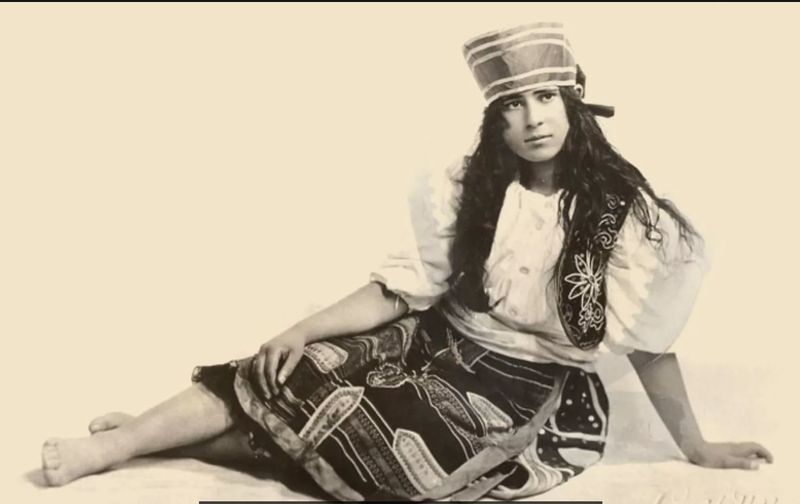 Файл:Aurora Mardiganian 43.JPG