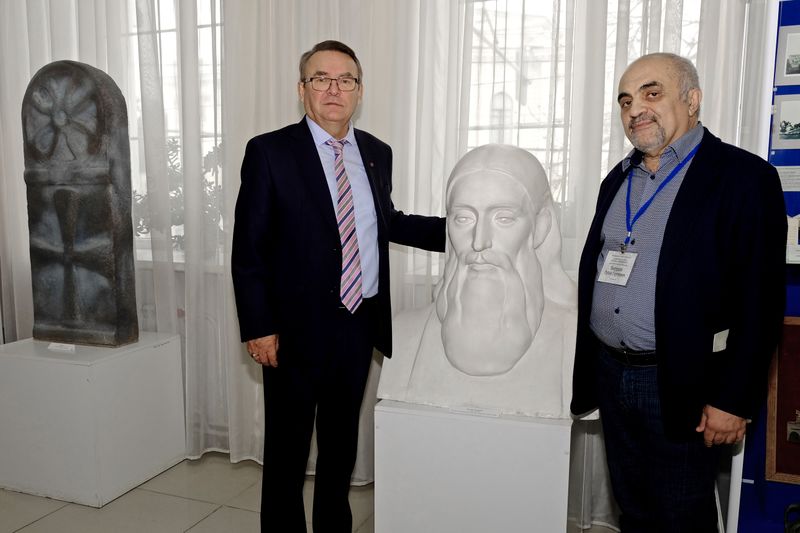 Файл:DSCF5510Конференция 240 летия Нахичевани.jpg