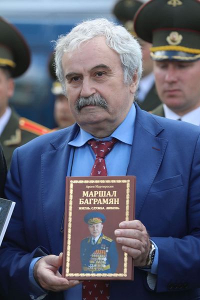 Файл:Баграмян Иван Сергеевич 01.jpg