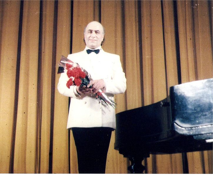 Файл:18 Ruben Lisitsian.jpg