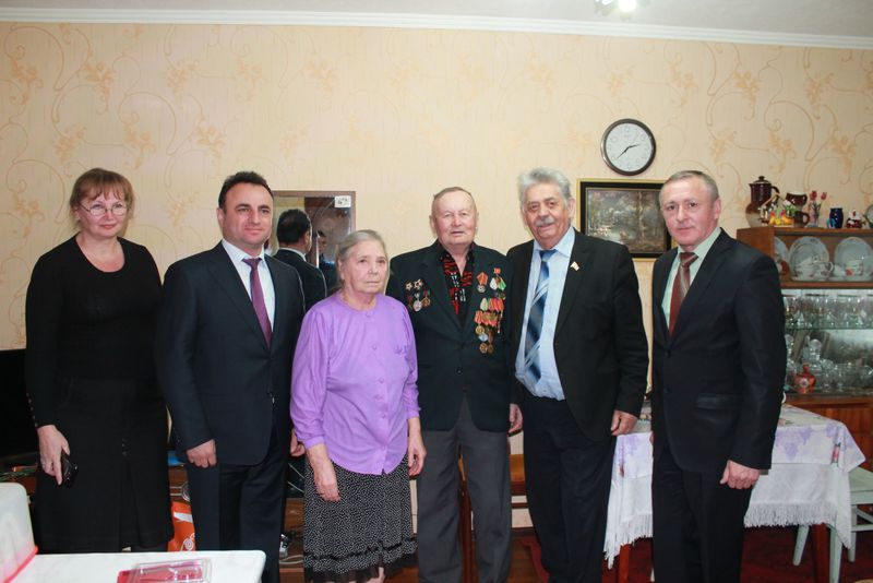 Файл:8Сурмалян Арутюн Арменакович560.JPG