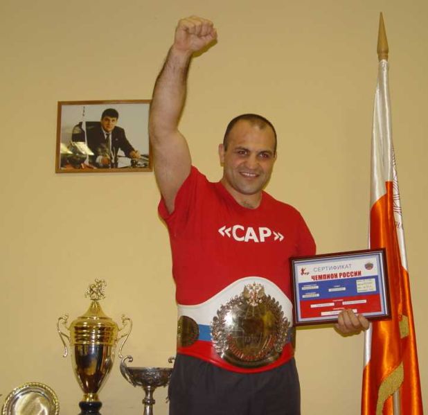 Файл:СУРЕН КАЛАЧЯН.jpg