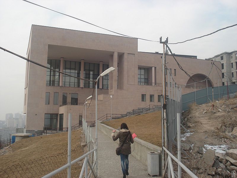 Файл:Азнавур Шарль75-1.JPG