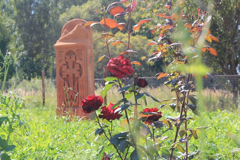 Файл:Хачкар Конаково - 2.jpg