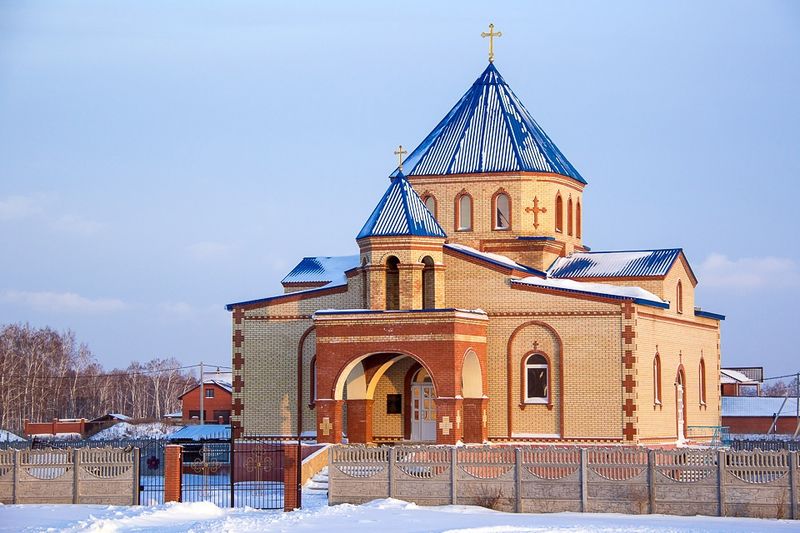 Файл:Церковь Сурб Рипсимэ (Омск).jpg