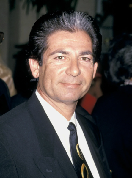 Файл:Robert George Kardashian8.png