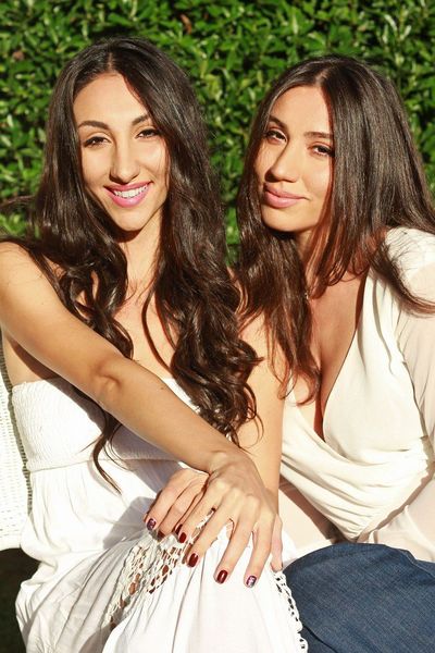 Файл:Julie Anna Asriyan, Kristina Asriyan.jpg