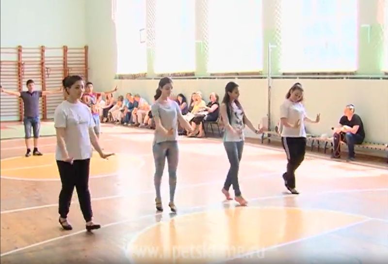 Файл:Армянская Диаспора Липецка (21.05.2014) 2.jpg