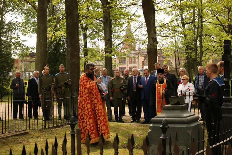 Файл:1Погосян Грачья Мисакович80.jpg