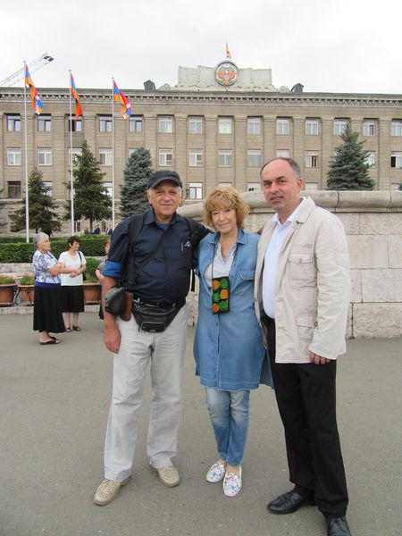 Файл:92Бегларян Ашот Эрнестович.JPG