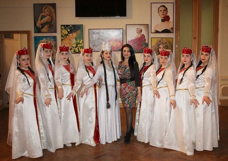 Файл:Ансамбль «Наири (Ставрополь) 13.01.2017.jpg