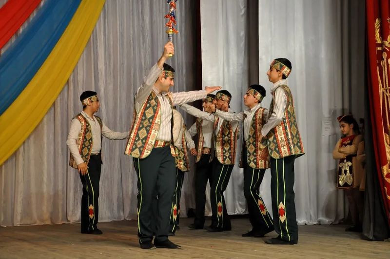 Файл:Ансамбль «Наири (Ставрополь) 01.11.2014 5.jpg